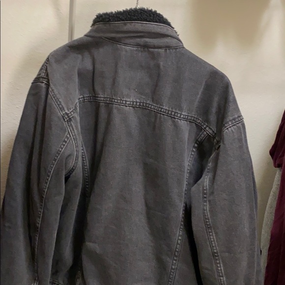 Levi’s denim jacket - Picture 2 of 2